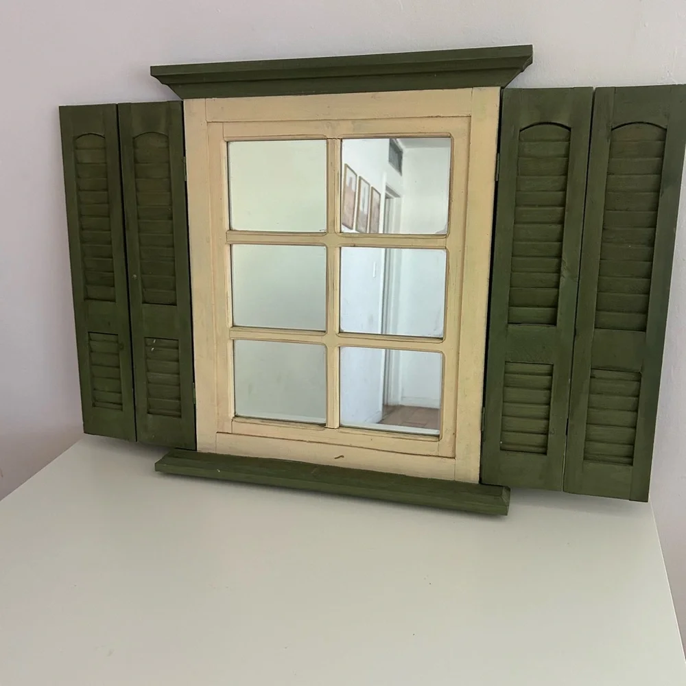 VTG HOMCO HOME INTERIORS WOOD WINDOW PANE & SAGE GREEN SHUTTERS WITH MIRROR DECO